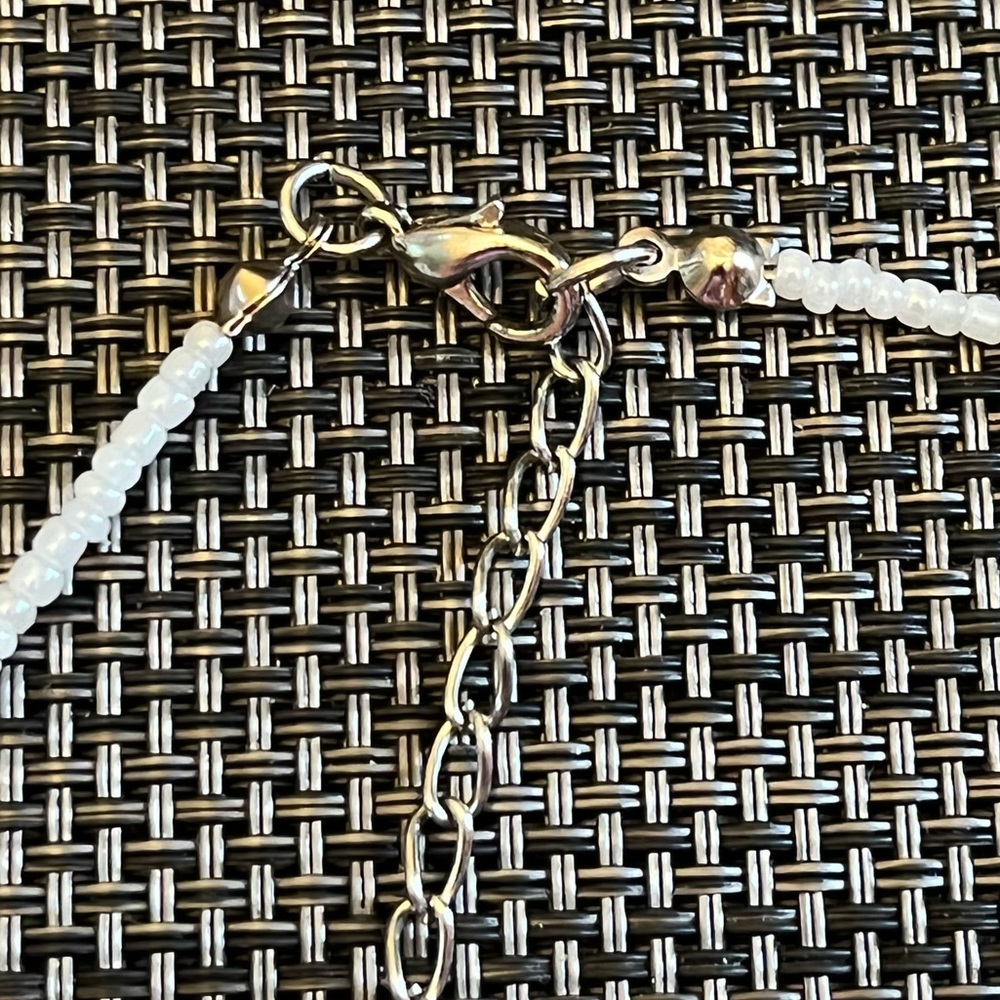 Unique White Beaded Rope Necklace - Picture 8 of 10